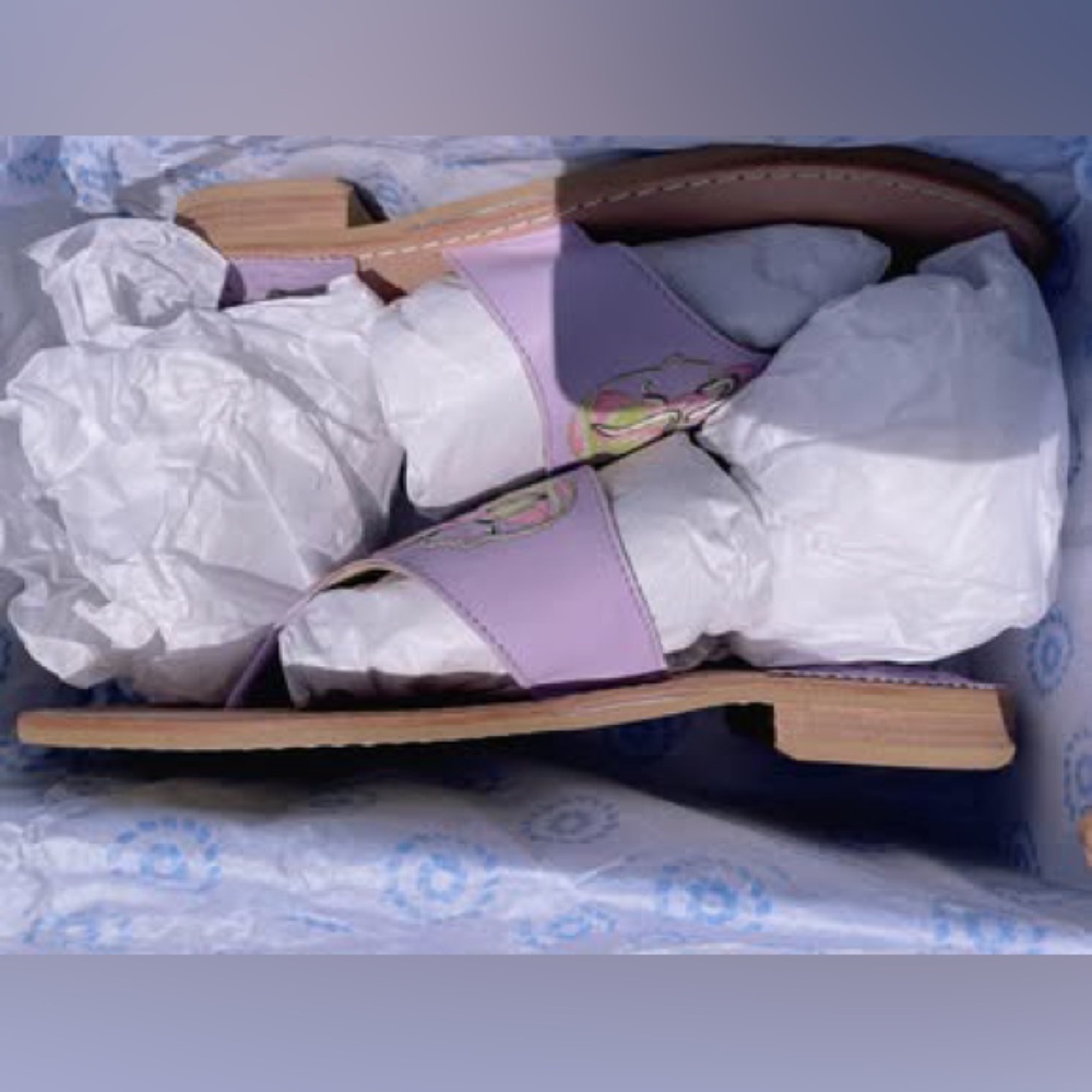 Jack Rogers thong style sandal